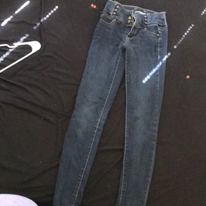 High waisted jeans